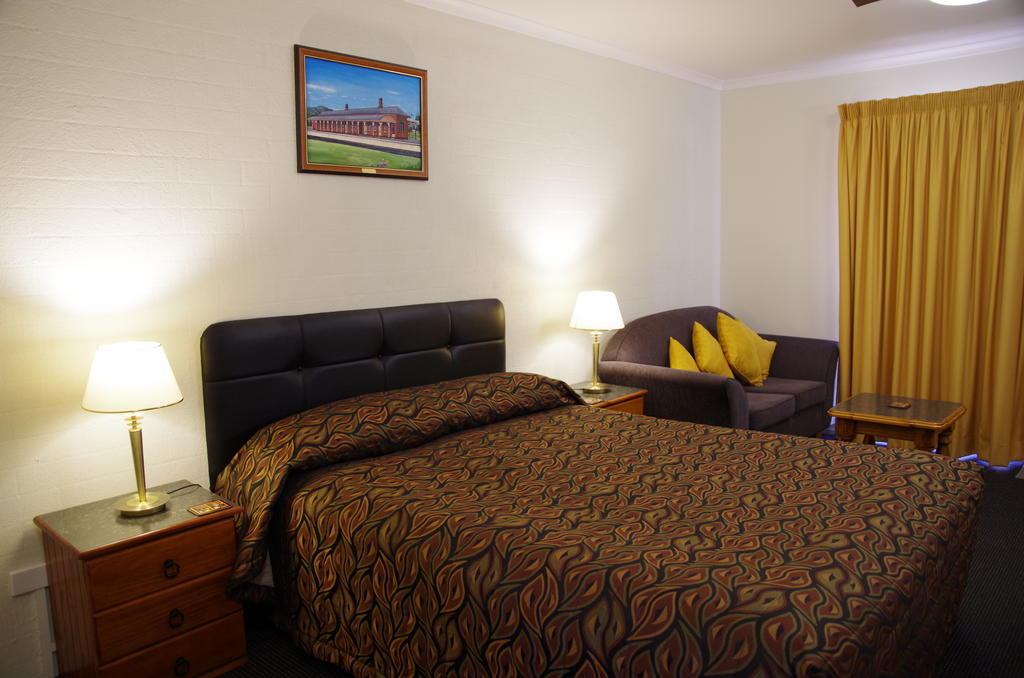 Stannum Lodge Motor Inn Stanthorpe Zimmer foto